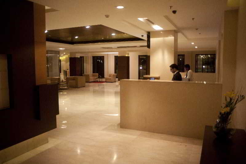 Vibe By The Lalit Traveller Faridabad Exterior foto