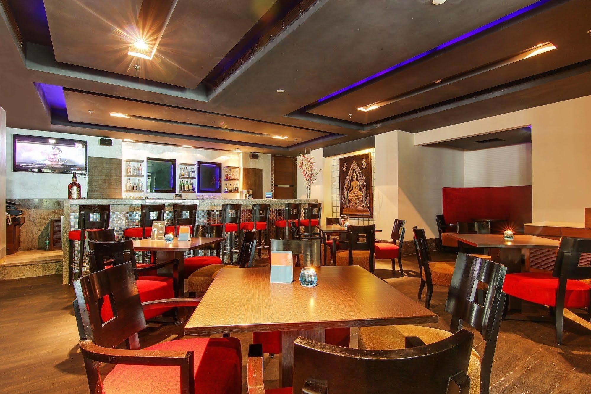 Vibe By The Lalit Traveller Faridabad Exterior foto